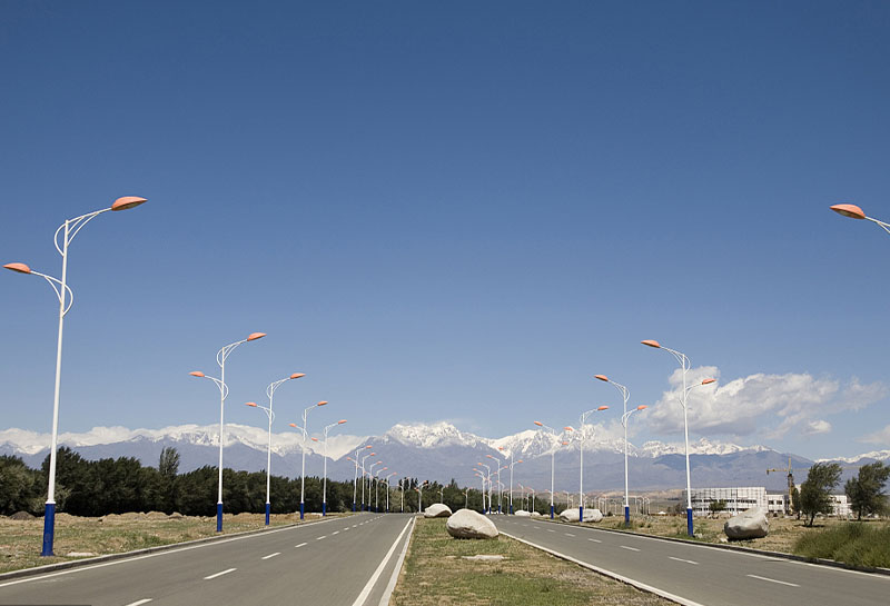 風(fēng)光互補(bǔ)路燈及零碳能源共享智慧路燈應(yīng)用項目案例